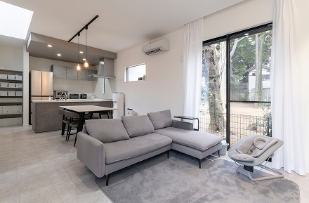 家族の集う広々LDK